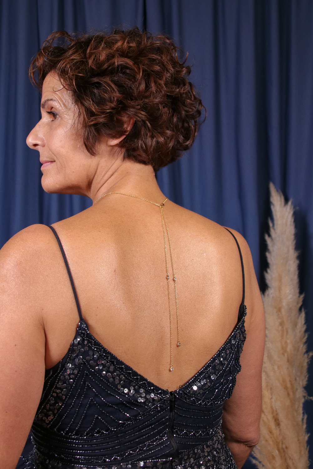 Schema Collana asimmetrica Schema Collana asimmetrica