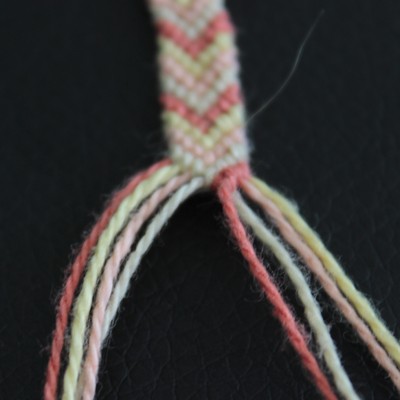 Tutorial per il braccialetto a spina di pesce : Tappa 8 Tutorial per il braccialetto a spina di pesce : Tappa 8