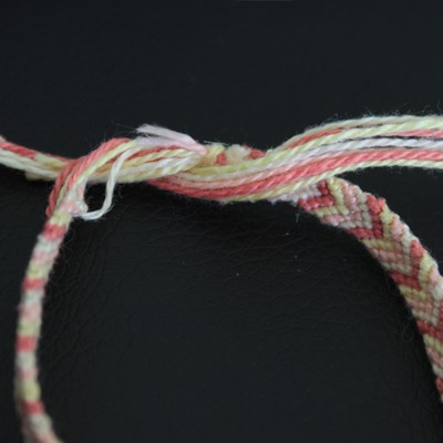 Tutorial per il braccialetto a spina di pesce : Tappa 13 Tutorial per il braccialetto a spina di pesce : Tappa 13