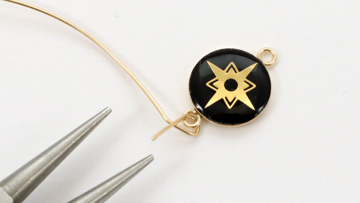 Bracciale Tuto in resina nera opaca riempito d'oro : Tappa 5 Bracciale Tuto in resina nera opaca riempito d'oro : Tappa 5