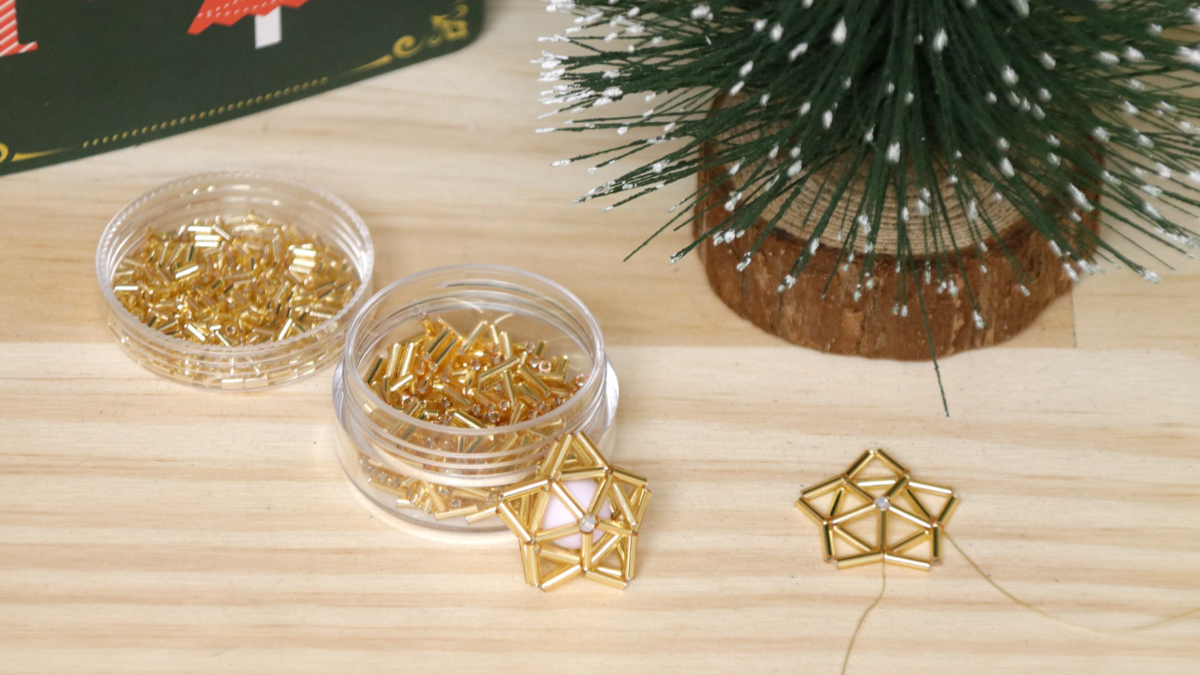 Schema Miyuki Bugles 3D perline stella stile himmeli Schema Miyuki Bugles 3D perline stella stile himmeli