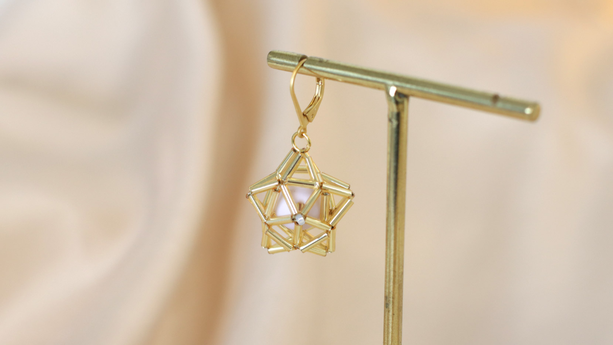 Miyuki Bugles 3D perline stella stile himmeli : Tappa 11 Miyuki Bugles 3D perline stella stile himmeli : Tappa 11