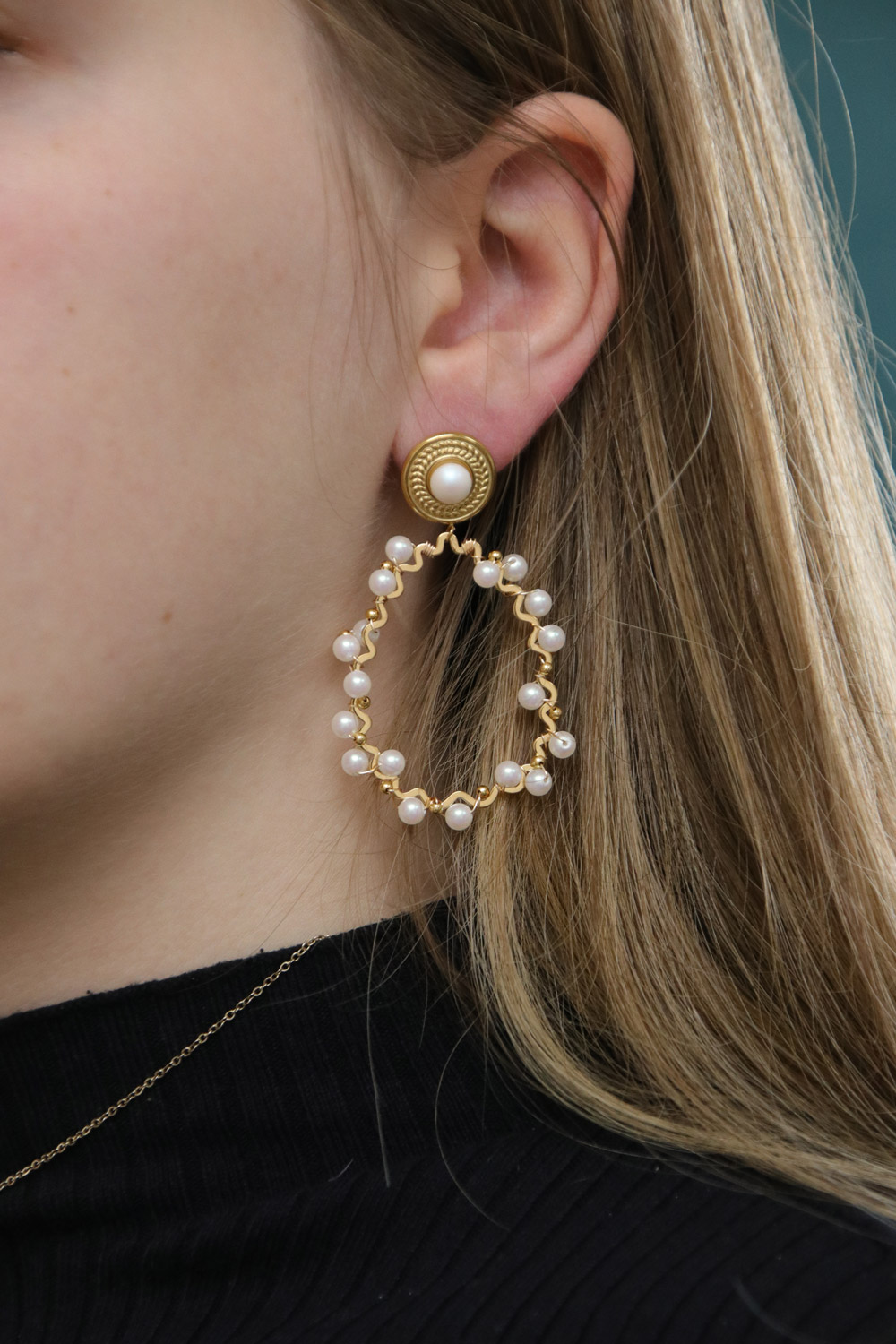 Schema Tuto Orecchini a goccia ondulati in acciaio inossidabile e perle Schema Tuto Orecchini a goccia ondulati in acciaio inossidabile e perle