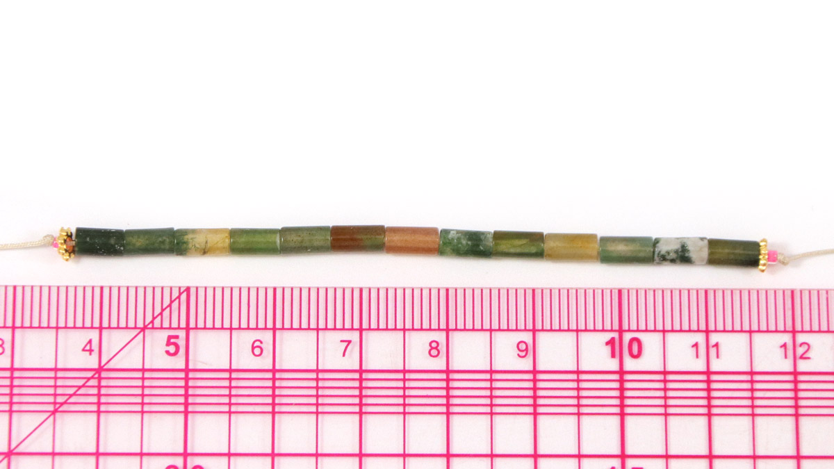 Bracciali sottili Tuto con perline e ciondoli heishi : Tappa 2 Bracciali sottili Tuto con perline e ciondoli heishi : Tappa 2