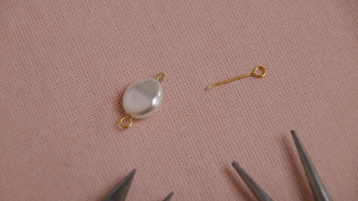 Bracciale a catena in madreperla : Tappa 3 Bracciale a catena in madreperla : Tappa 3