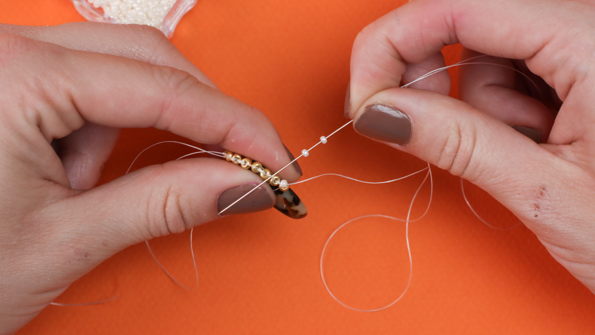 Orecchini vintage in resina marmorizzata e intreccio di perle : Tappa 6 Orecchini vintage in resina marmorizzata e intreccio di perle : Tappa 6