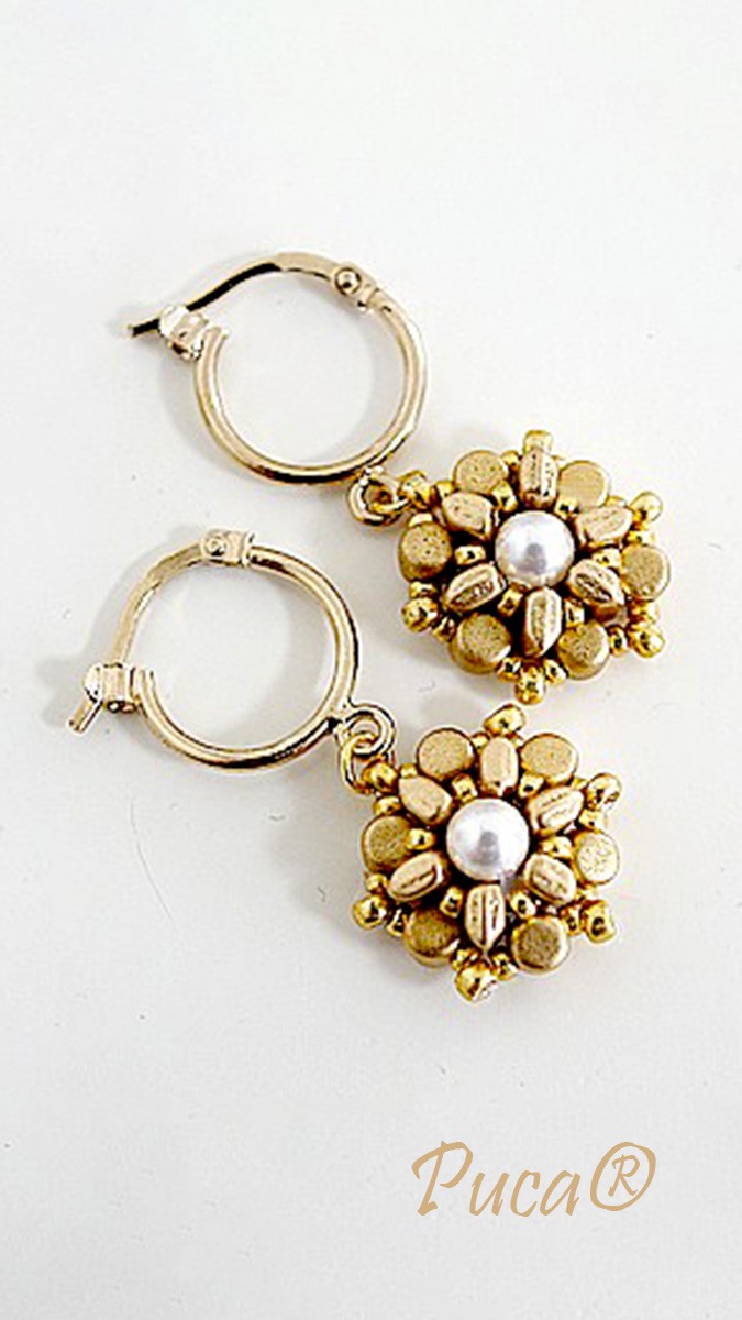 Schema Fiori di camelia di Puca® con Piros e Minos Schema Fiori di camelia di Puca® con Piros e Minos