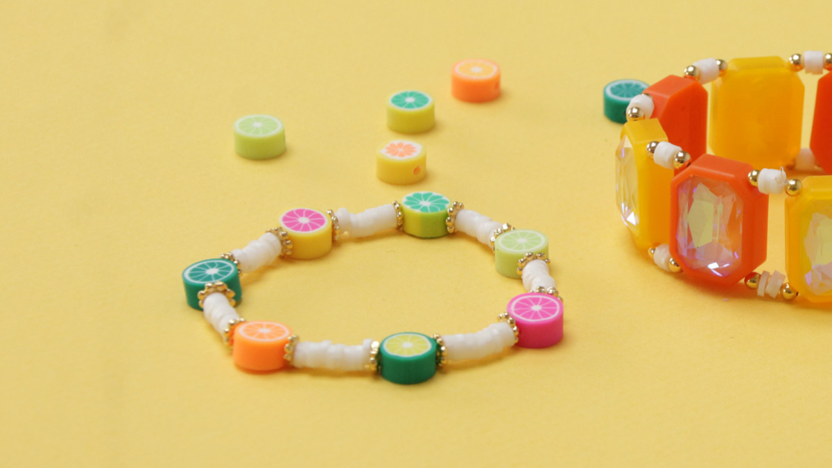 Braccialetti elastici con cristalli e perline di agrumi : Tappa 3 Braccialetti elastici con cristalli e perline di agrumi : Tappa 3