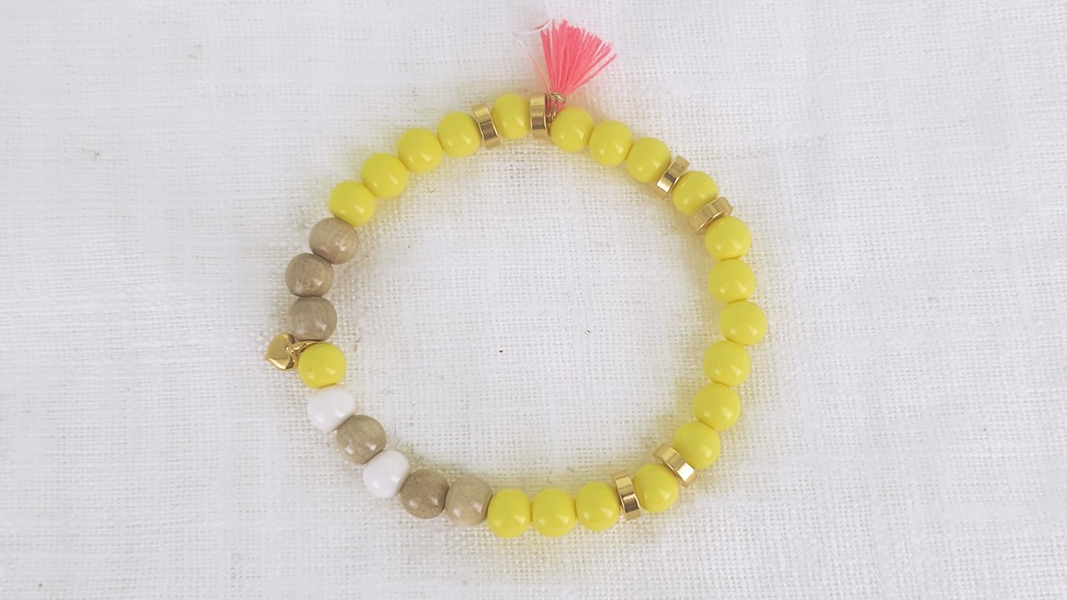 Tutorial bracciale elastico con perline colorate : Tappa 2 Tutorial bracciale elastico con perline colorate : Tappa 2