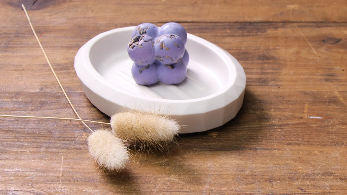 Schema Fai da te in gesmonite: portasapone e vassoio in marmo Schema Fai da te in gesmonite: portasapone e vassoio in marmo