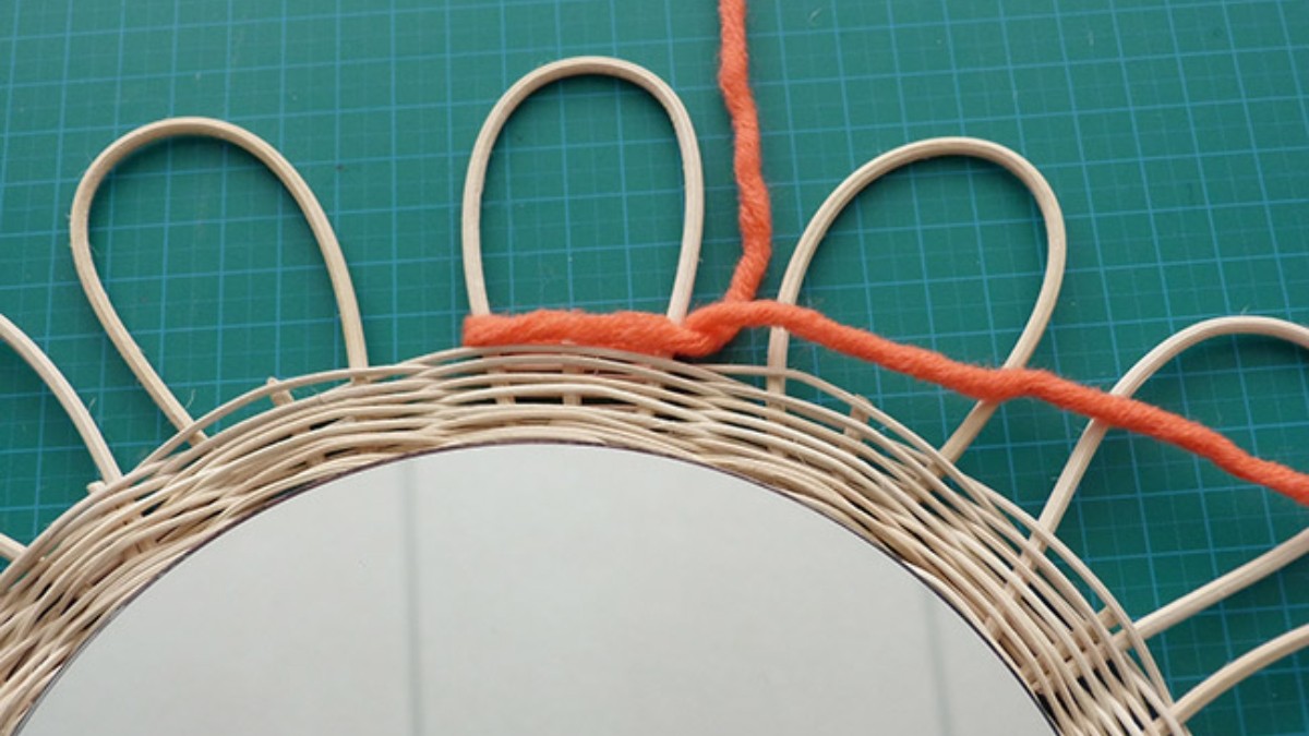 Facile fai da te - Specchio in rattan : Tappa 10 Facile fai da te - Specchio in rattan : Tappa 10