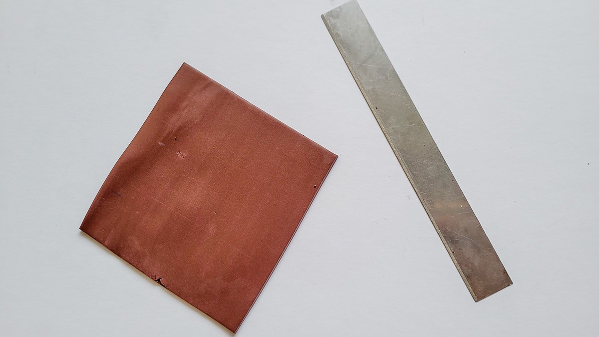 Orecchini a fiore in argilla polimerica placcata in oro : Tappa 4 Orecchini a fiore in argilla polimerica placcata in oro : Tappa 4