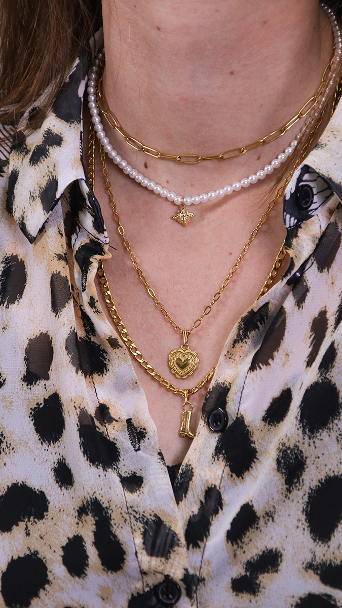 Schema Collana a più fili con catene e perle perlate Schema Collana a più fili con catene e perle perlate