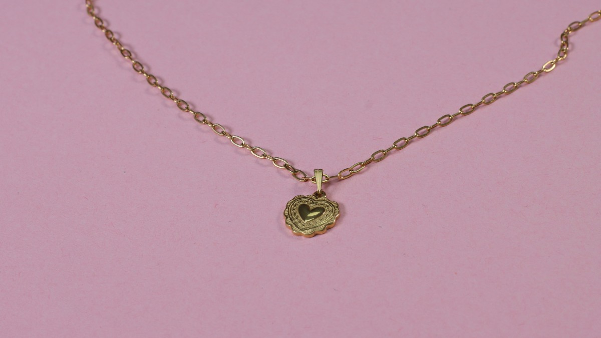 Collana a più fili con catene e perle perlate : Tappa 8 Collana a più fili con catene e perle perlate : Tappa 8