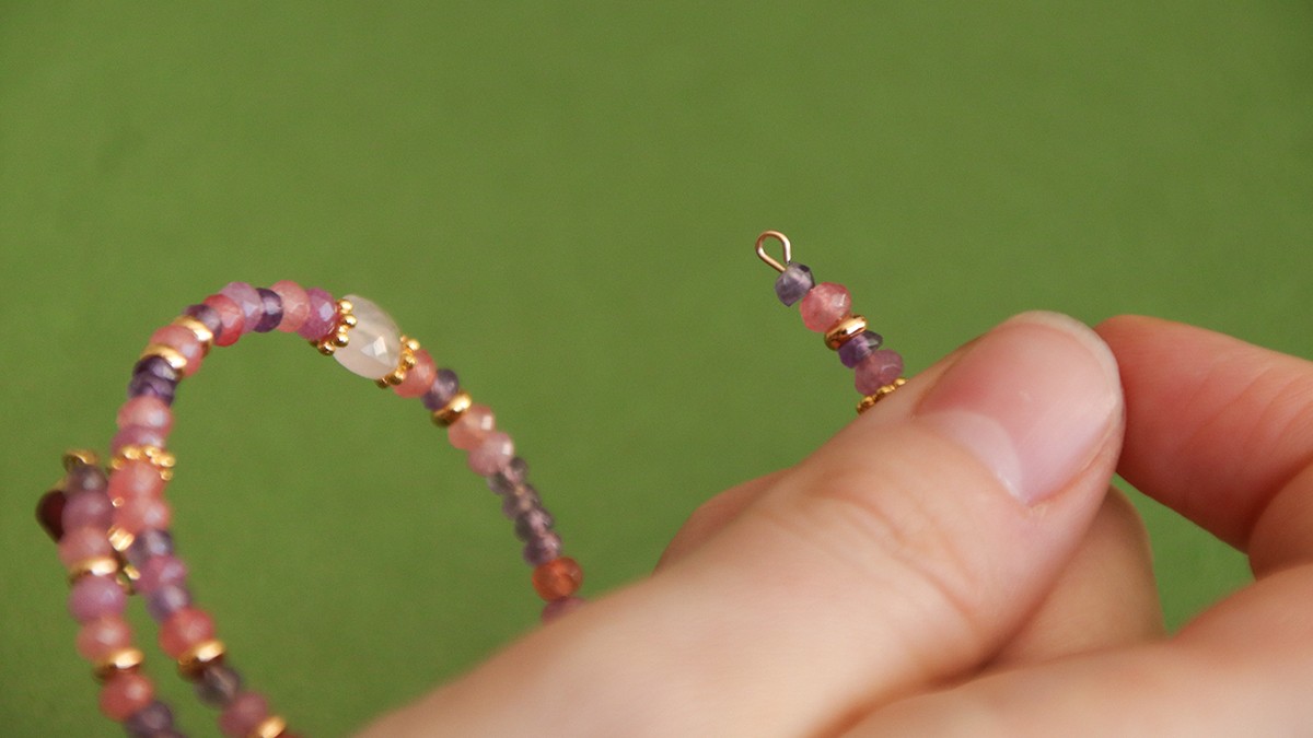 Bracciale multigiro, perle di pietra naturale rosa e malva : Tappa 7 Bracciale multigiro, perle di pietra naturale rosa e malva : Tappa 7