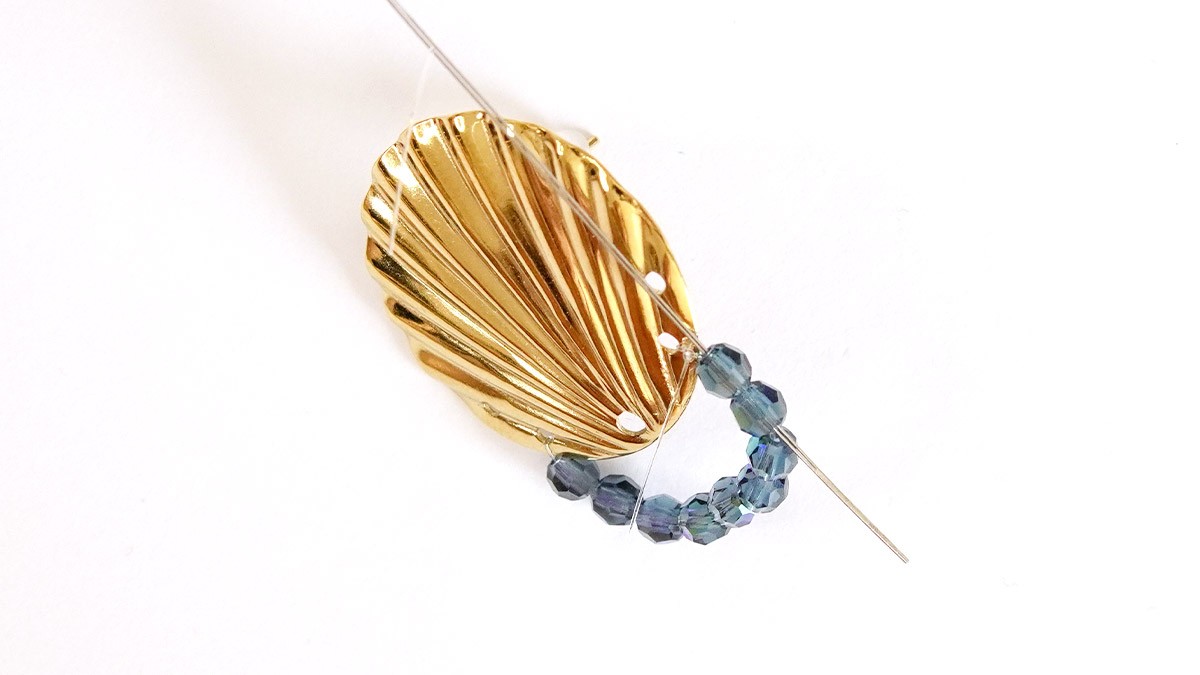 Orecchini a ventaglio placcati oro con perle Preciosa : Tappa 2 Orecchini a ventaglio placcati oro con perle Preciosa : Tappa 2