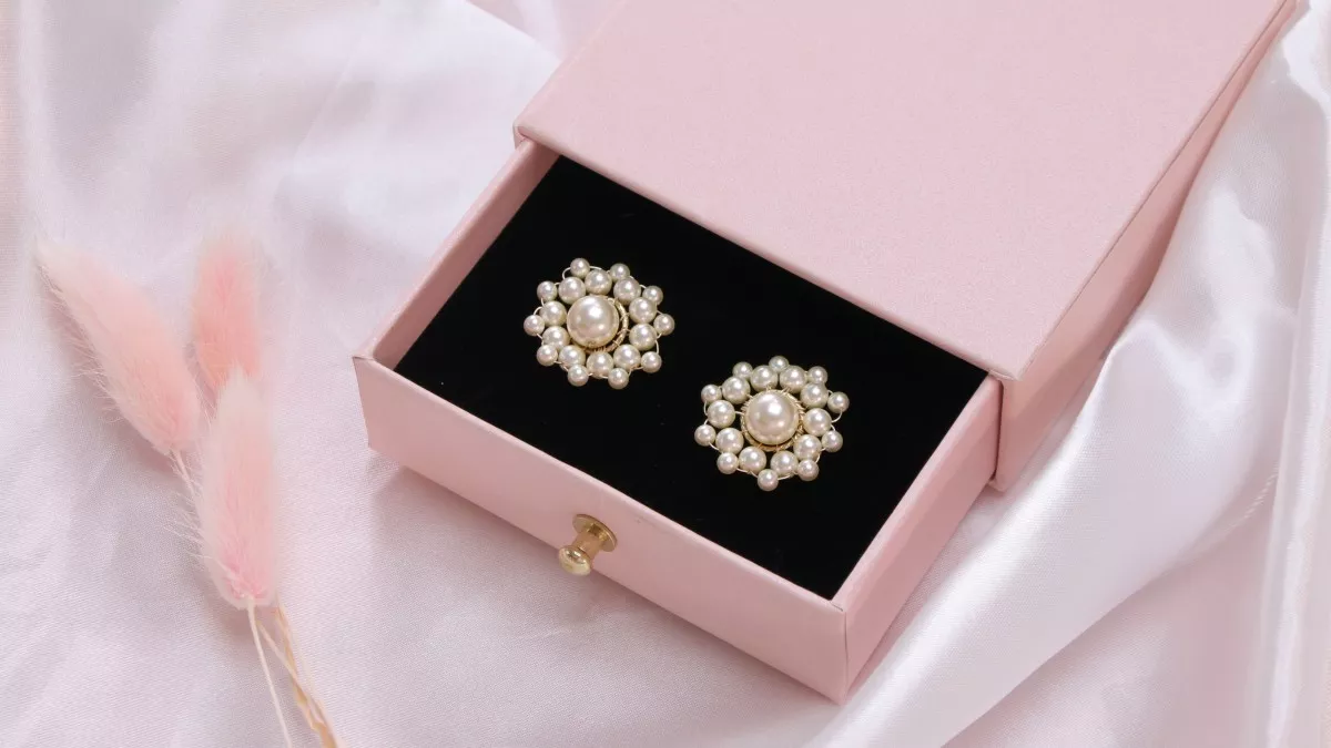 Schema Orecchini di perle vintage Schema Orecchini di perle vintage