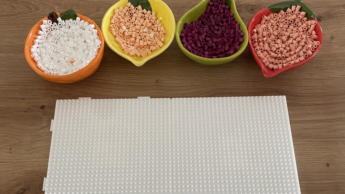 Piatto di gioielli in perle HAMA : Tappa 1 Piatto di gioielli in perle HAMA : Tappa 1