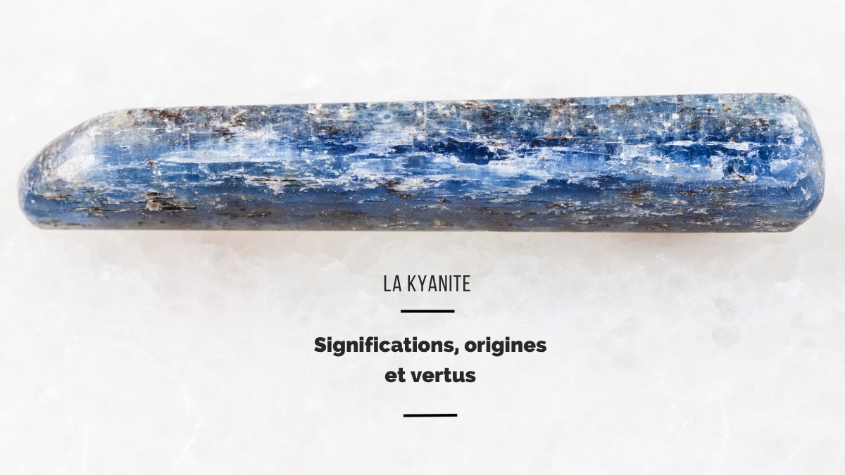 Kyanite: significati, origini e benefici Kyanite: significati, origini e benefici