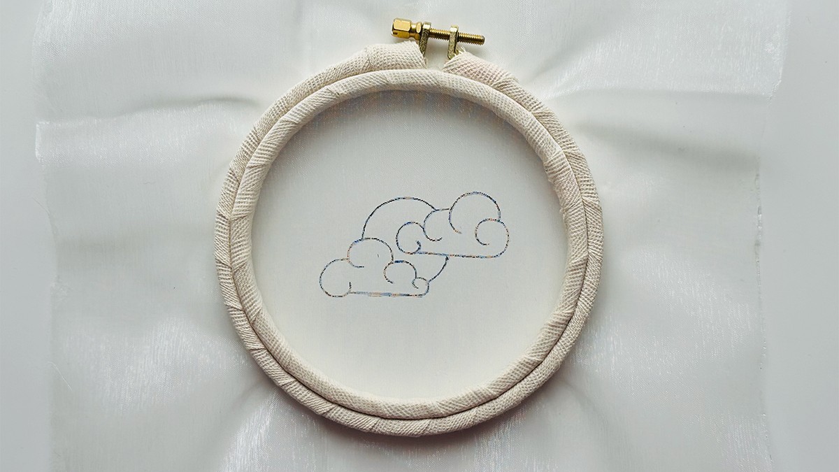 Spilla gioiello Misty Moon con Cannetille e filo di Kreinik : Tappa 1 Spilla gioiello Misty Moon con Cannetille e filo di Kreinik : Tappa 1