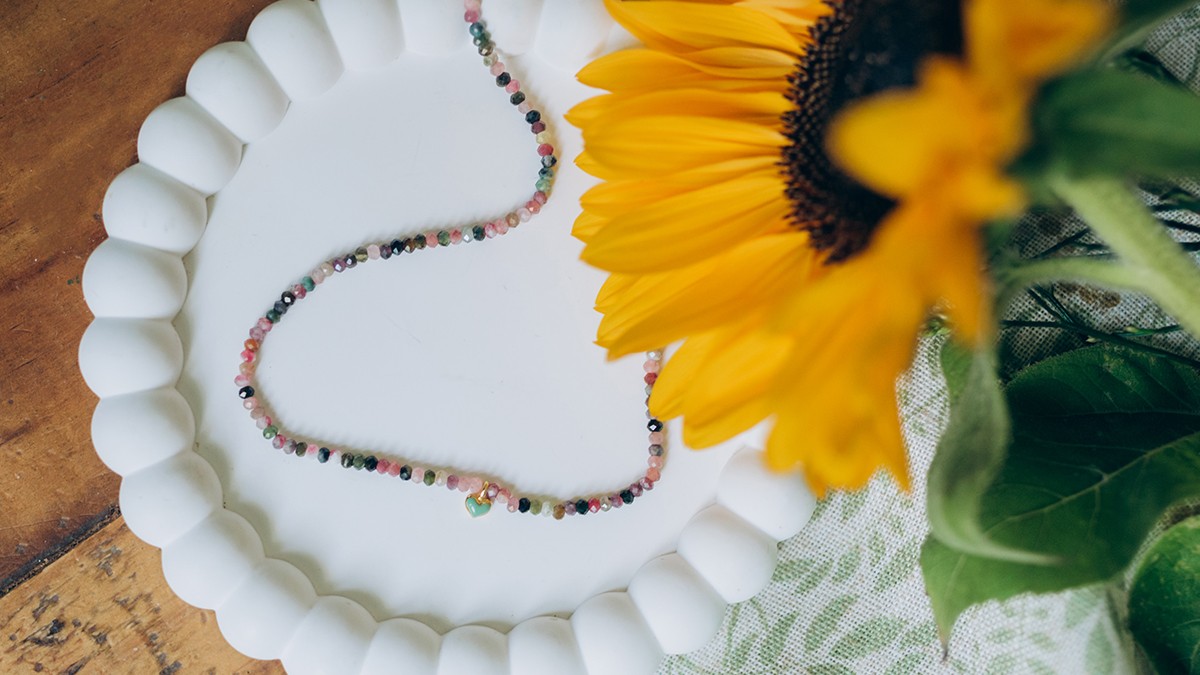 Tutorial per la collana di pietre naturali e il ciondolo a cuore Tutorial per la collana di pietre naturali e il ciondolo a cuore