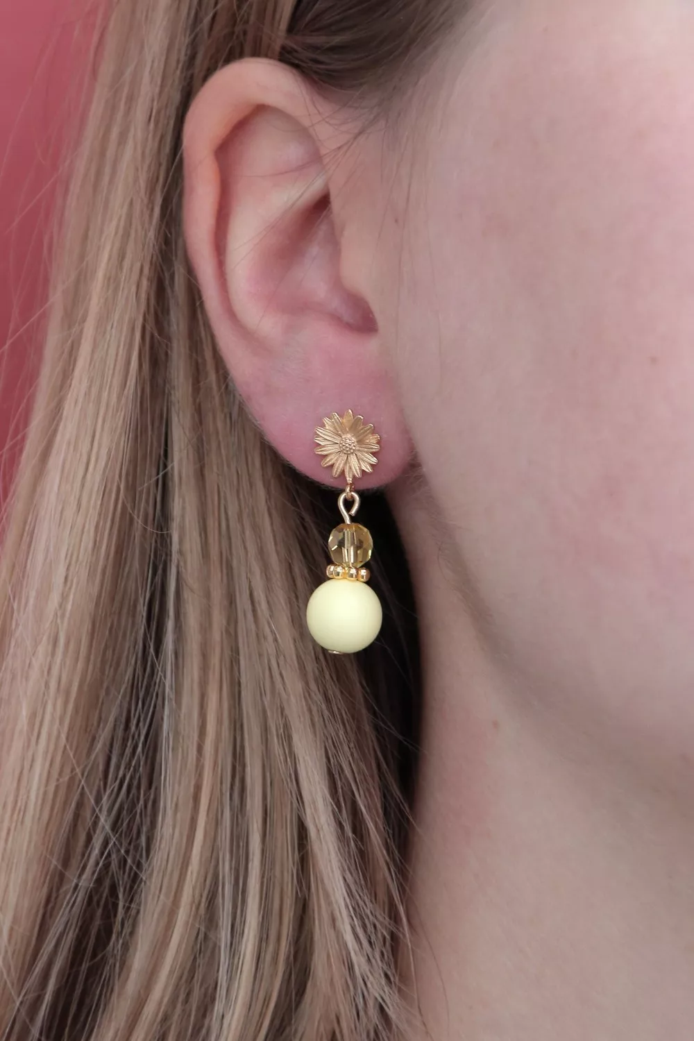 Schema Orecchini di cristallo e perle colorate Schema Orecchini di cristallo e perle colorate