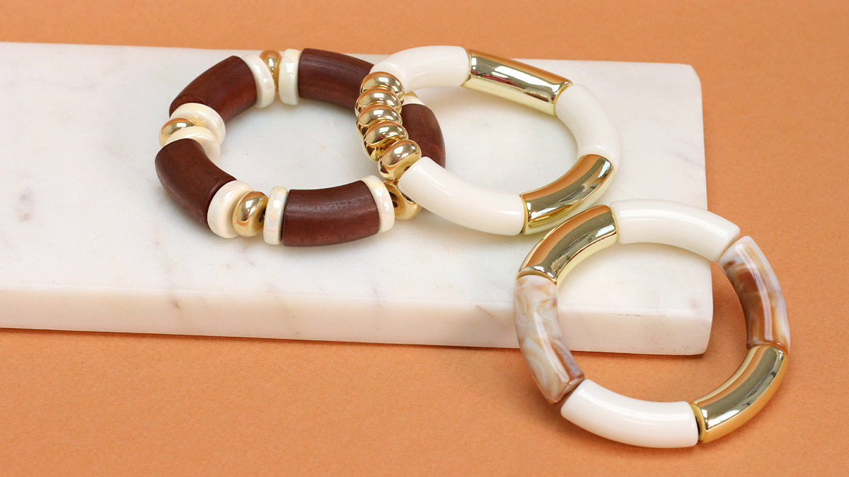 Braccialetti elastici Tubi di perline in acrilico e legno : Tappa 3 Braccialetti elastici Tubi di perline in acrilico e legno : Tappa 3