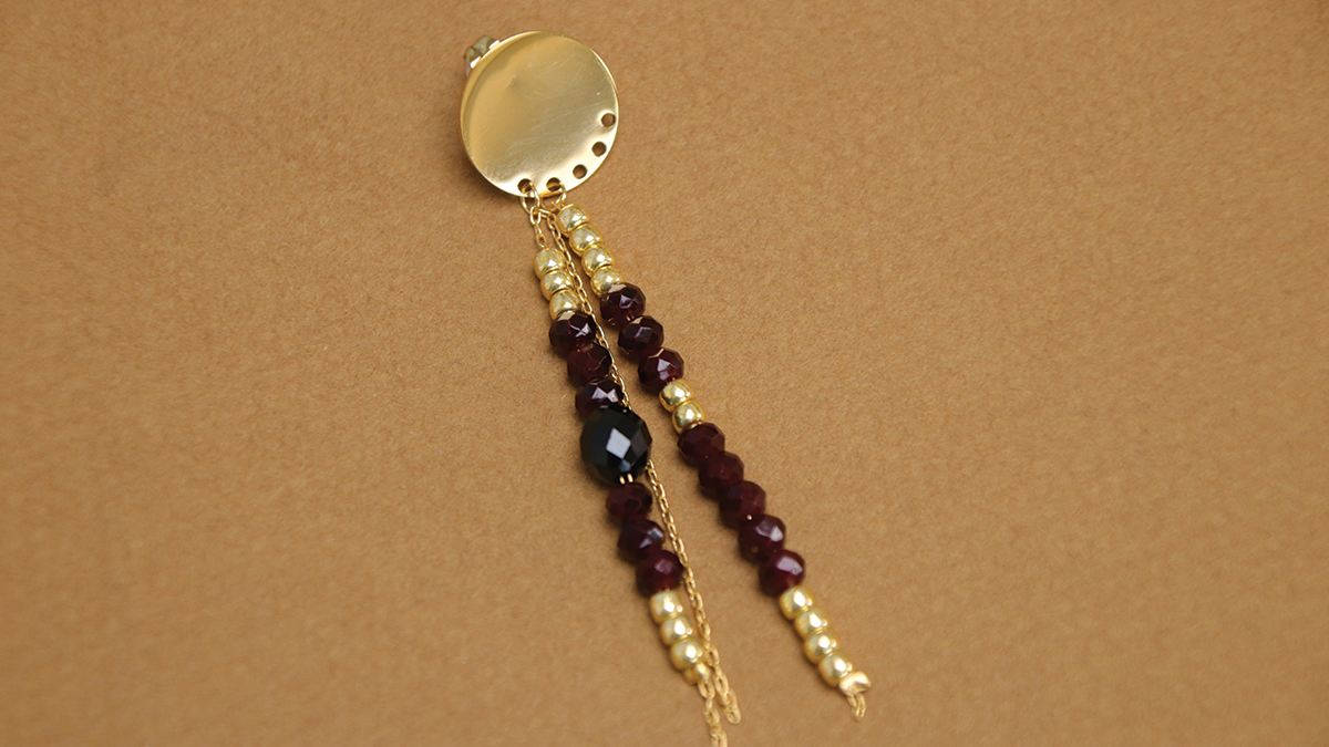 Orecchini pendenti festosi : Tappa 4 Orecchini pendenti festosi : Tappa 4