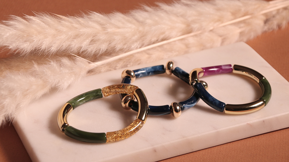 Braccialetti elastici con perline invernali a tubo Braccialetti elastici con perline invernali a tubo