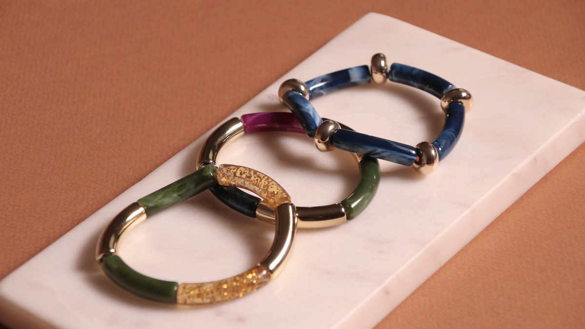 Schema Braccialetti elastici con perline invernali a tubo Schema Braccialetti elastici con perline invernali a tubo