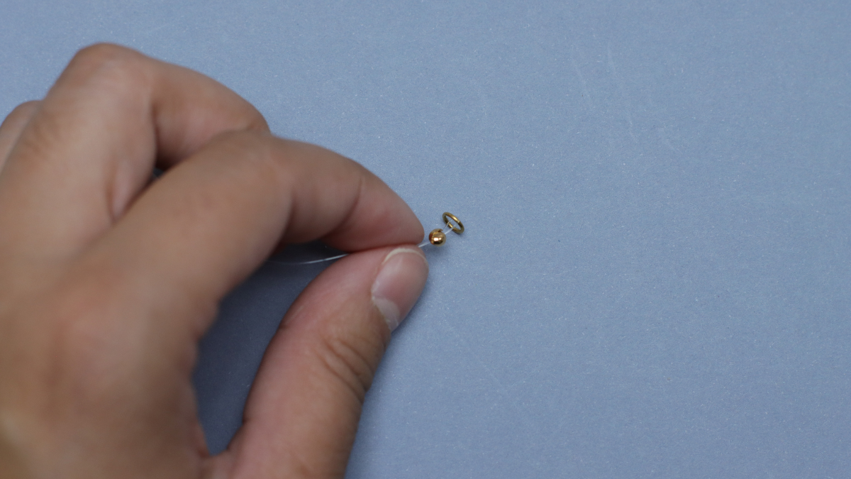 Bracciali di perle sfaccettate chic : Tappa 3 Bracciali di perle sfaccettate chic : Tappa 3