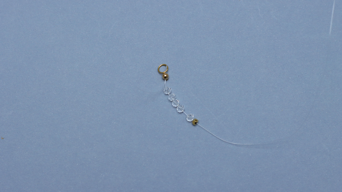 Bracciali di perle sfaccettate chic : Tappa 4 Bracciali di perle sfaccettate chic : Tappa 4