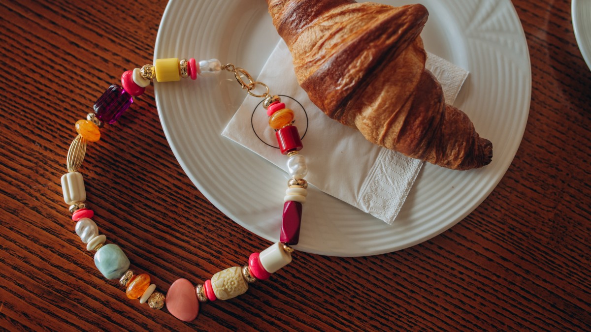 Schema Collana vintage con mix di perline in resina Schema Collana vintage con mix di perline in resina