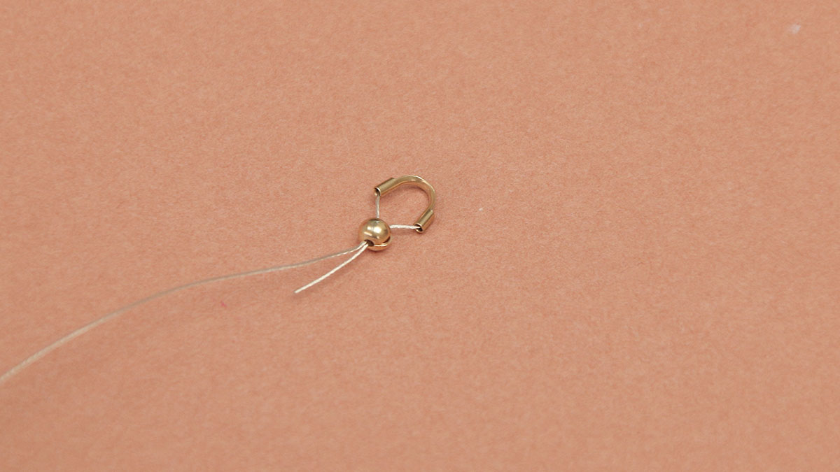 Bracciale in resina kaki con perline : Tappa 2 Bracciale in resina kaki con perline : Tappa 2