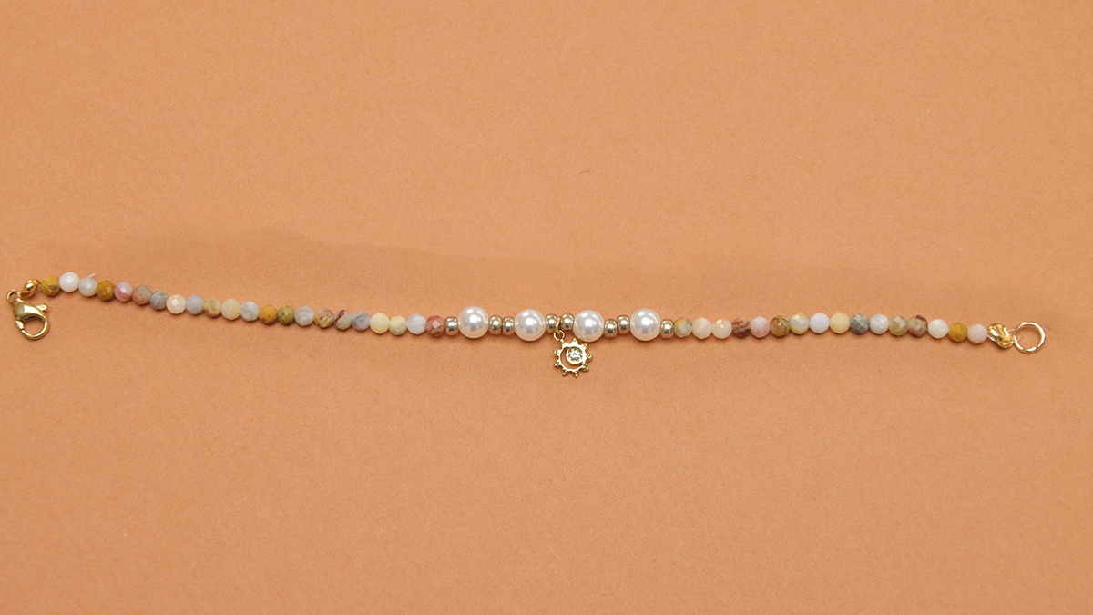 Bracciali marroni con pietre naturali e perle sfaccettate : Tappa 6 Bracciali marroni con pietre naturali e perle sfaccettate : Tappa 6
