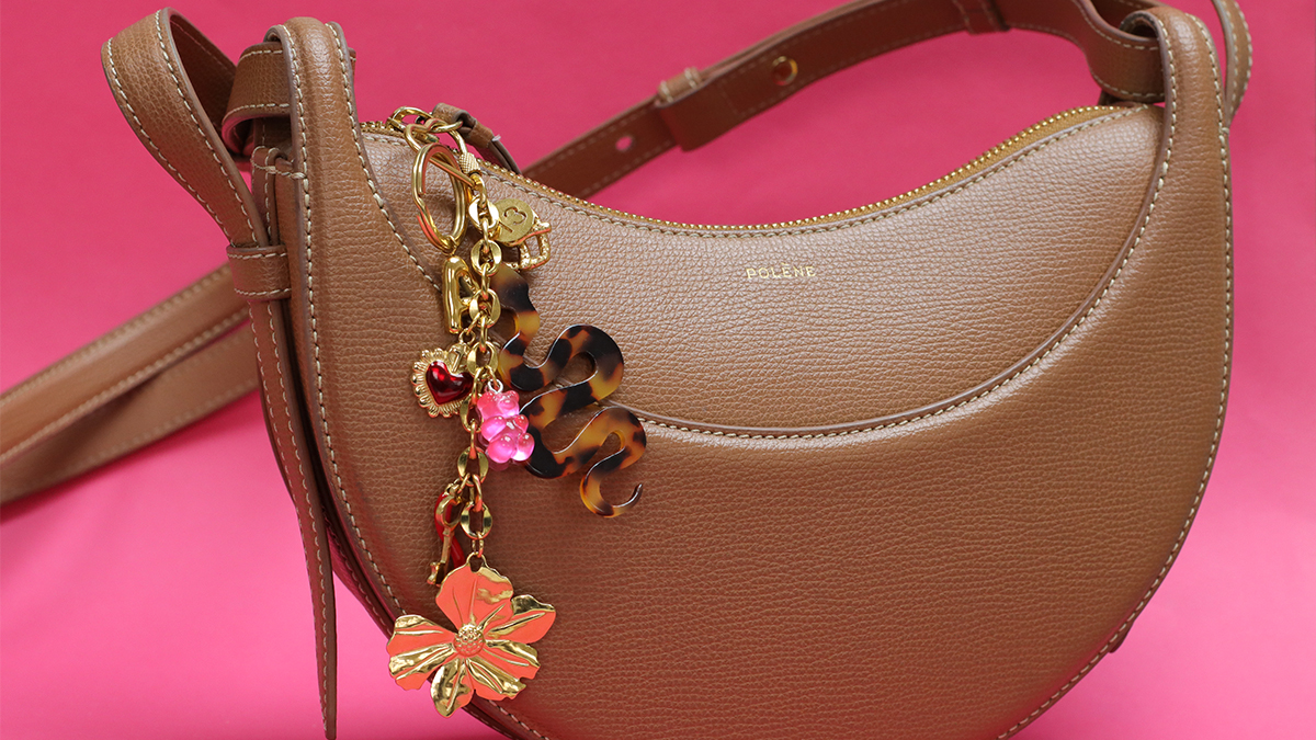 Schema Borsa gioiello con lettera e pendente a forma di serpente Schema Borsa gioiello con lettera e pendente a forma di serpente