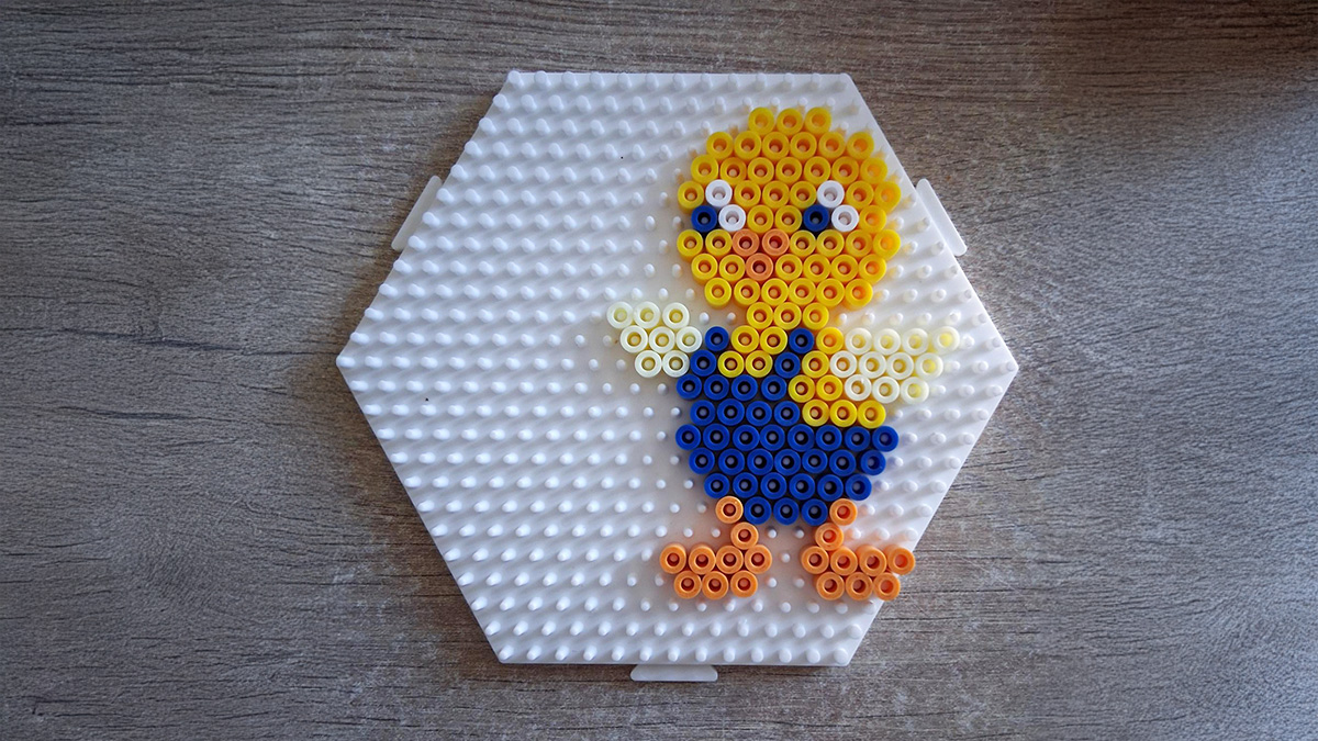 Pasqua fai da te: creare una decorazione con le perle Hama : Tappa 1 Pasqua fai da te: creare una decorazione con le perle Hama : Tappa 1