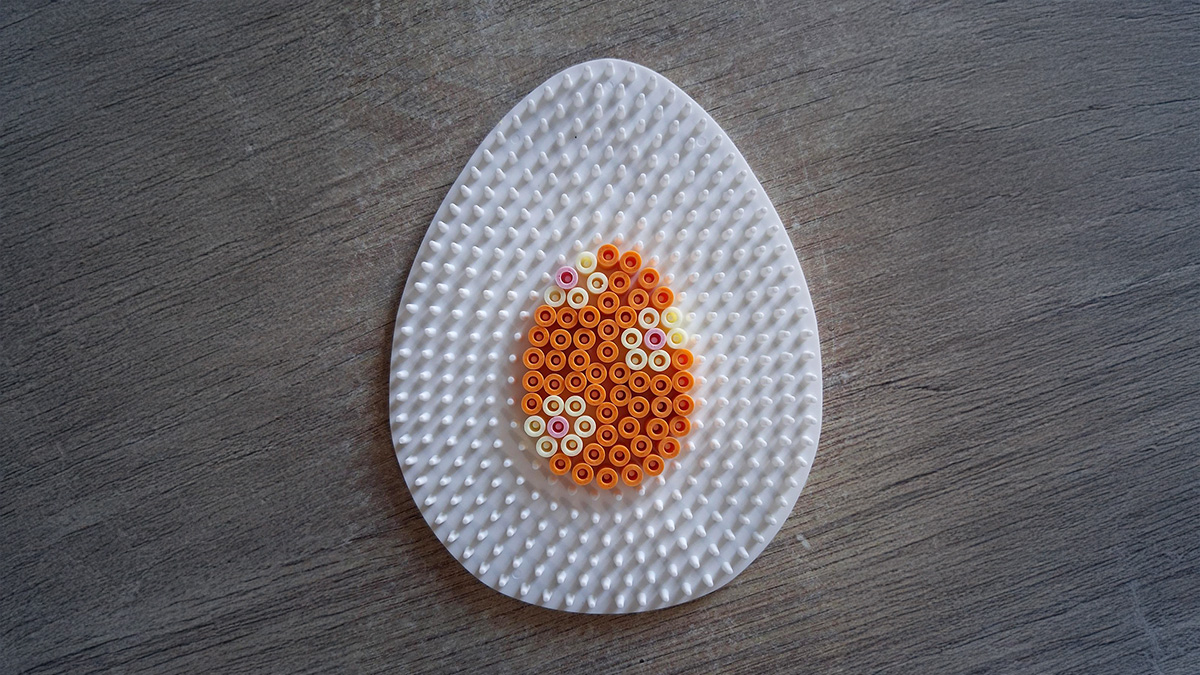 Pasqua fai da te: creare una decorazione con le perle Hama : Tappa 6 Pasqua fai da te: creare una decorazione con le perle Hama : Tappa 6