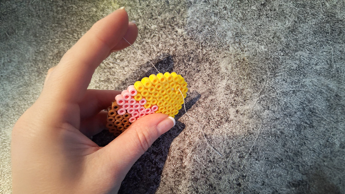 Pasqua fai da te: creare una decorazione con le perle Hama : Tappa 9 Pasqua fai da te: creare una decorazione con le perle Hama : Tappa 9