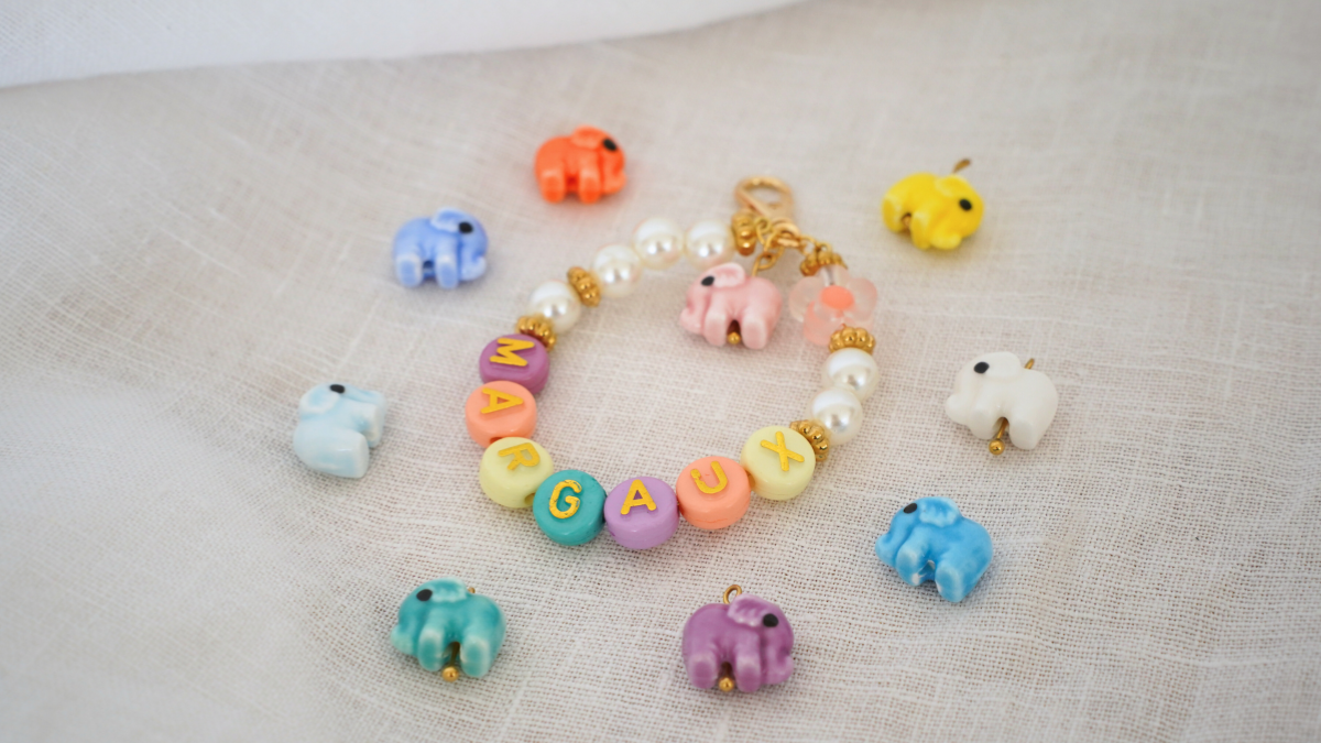 Schema Portachiavi personalizzato con nome e lettere Perla Schema Portachiavi personalizzato con nome e lettere Perla