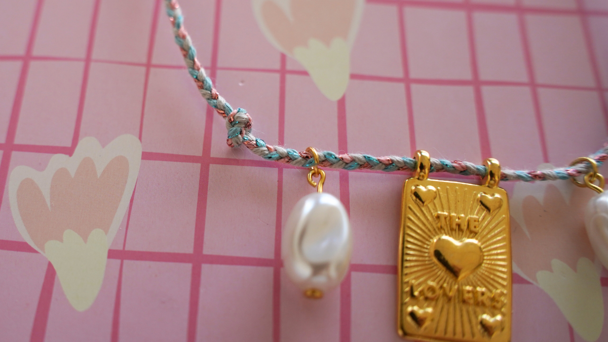 Collane impilabili fai da te con pietre semipreziose, perle Miyuki e cordoncino : Tappa 11 Collane impilabili fai da te con pietre semipreziose, perle Miyuki e cordoncino : Tappa 11