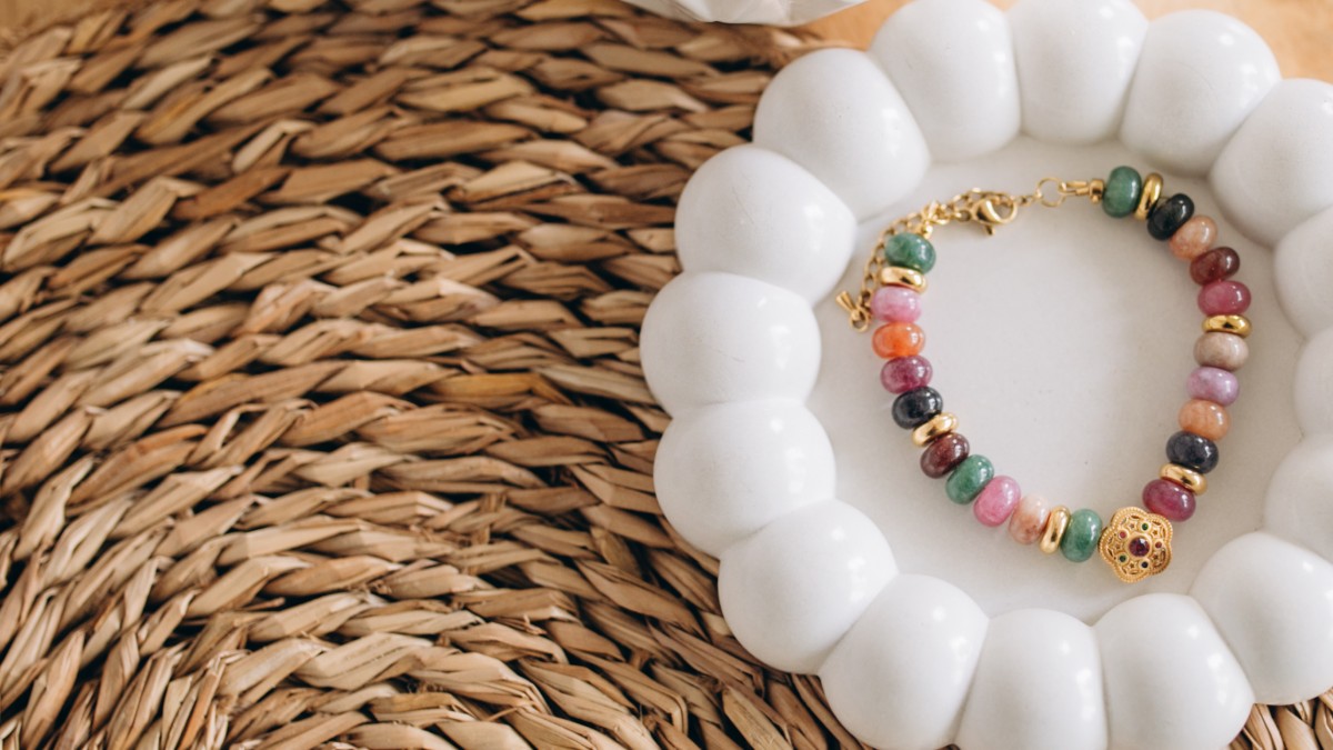 Schema Bracciale in pietra naturale e fiore di perla Schema Bracciale in pietra naturale e fiore di perla