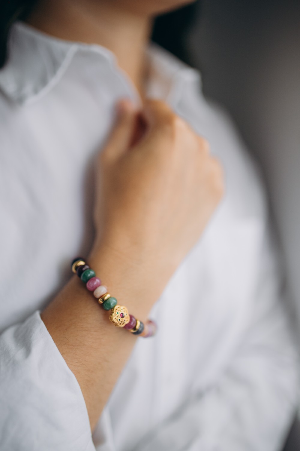 Schema Bracciale in pietra naturale e fiore di perla Schema Bracciale in pietra naturale e fiore di perla