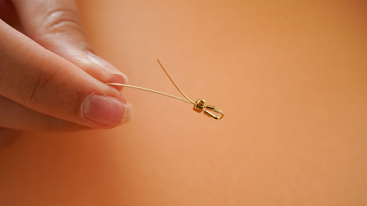 Bracciale in pietra naturale e fiore di perla : Tappa 1 Bracciale in pietra naturale e fiore di perla : Tappa 1