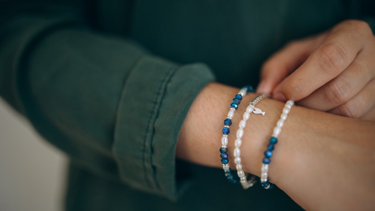 Schema Bracciale in argento 925 e perle d'acqua dolce Schema Bracciale in argento 925 e perle d'acqua dolce