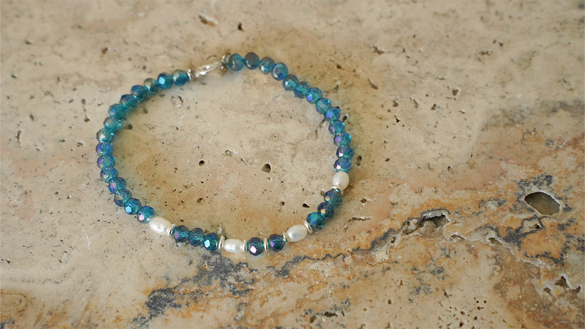 Bracciale in argento 925 e perle d'acqua dolce : Tappa 4 Bracciale in argento 925 e perle d'acqua dolce : Tappa 4