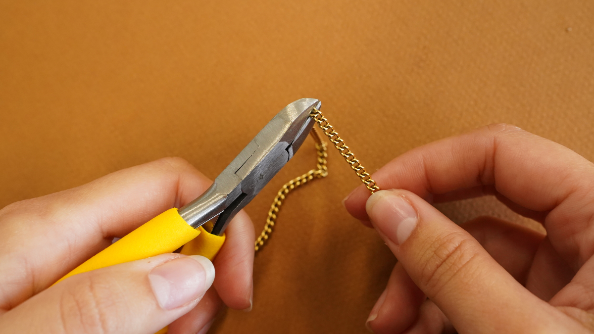 Orecchini asimmetrici di Lucky : Tappa 2 Orecchini asimmetrici di Lucky : Tappa 2