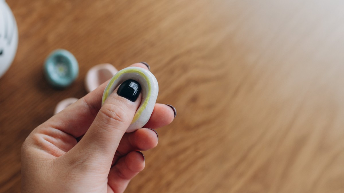 Pietra delle preoccupazioni fai da te - Pietra lenitiva in argilla autoindurente Pietra delle preoccupazioni fai da te - Pietra lenitiva in argilla autoindurente