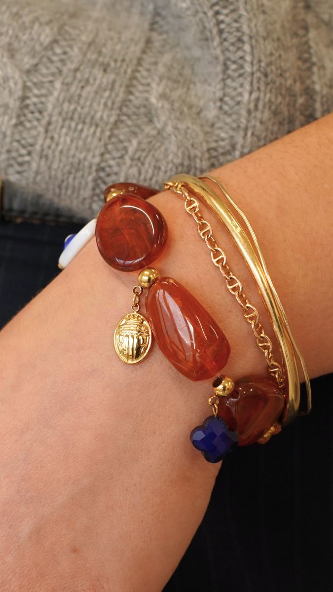 Schema Bracciale di Perla in resina con Ciondoli in acciaio inossidabile Schema Bracciale di Perla in resina con Ciondoli in acciaio inossidabile