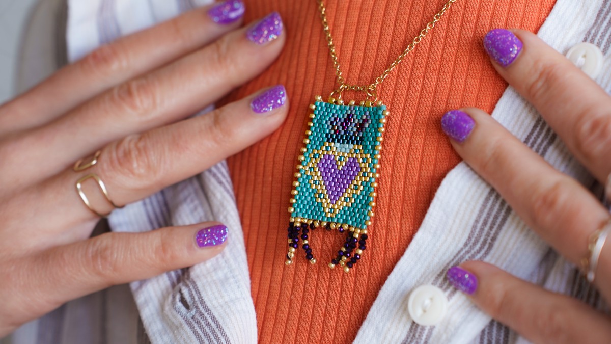 Schema Pendente intrecciato con cuore ex-voto Schema Pendente intrecciato con cuore ex-voto